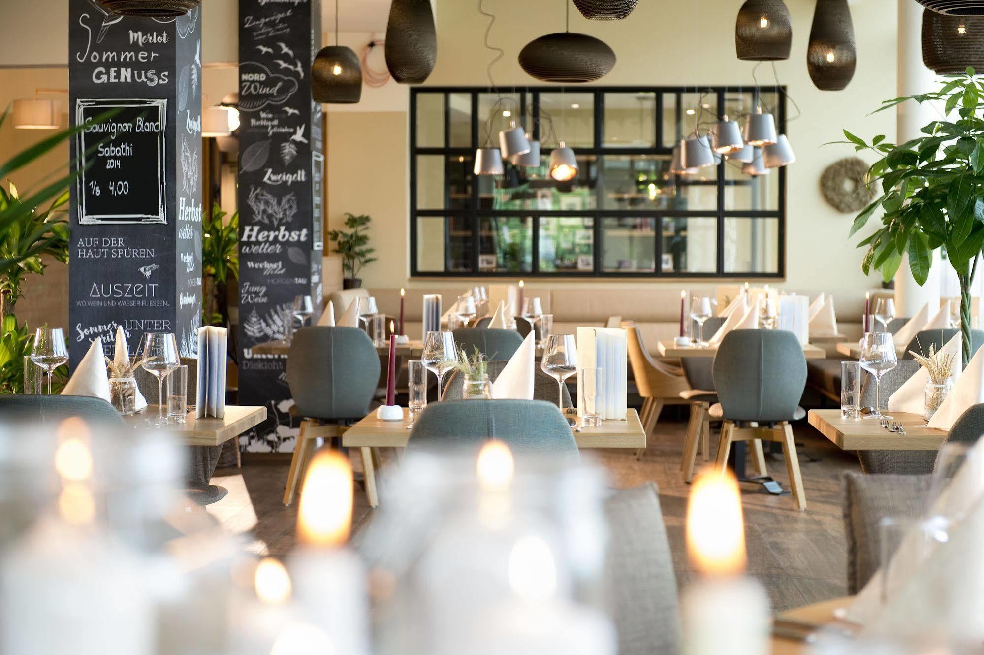 洛伊佩尔斯多夫四季酒店 Fürstenfeld 外观 照片